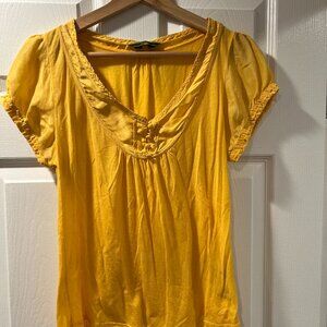 Great yellow Oilily top to match all your skirts!